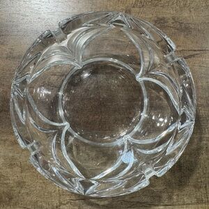 Vintage Large Lead Crystal Cut Clear Glass Cigar/Cigarette Ashtray 6" Heavy‎